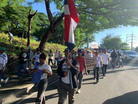 Cientos de campesinos se dirigen al Palacio Nacional a reclamar por sus tierras
