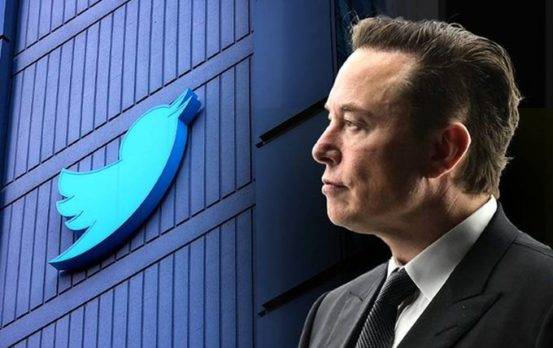 Elon Musk desembarca en Twitter con asesores de Tesla  