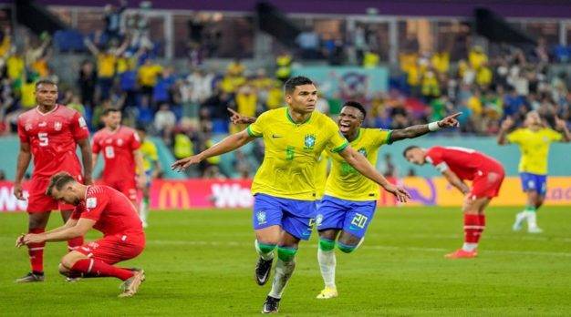 Qatar: Brasil vence 1-0 a Serbia y avanza a octavos de final