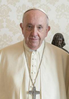 "La violencia contra la mujer no es un simple delito; es un crimen", afirmó El Papa