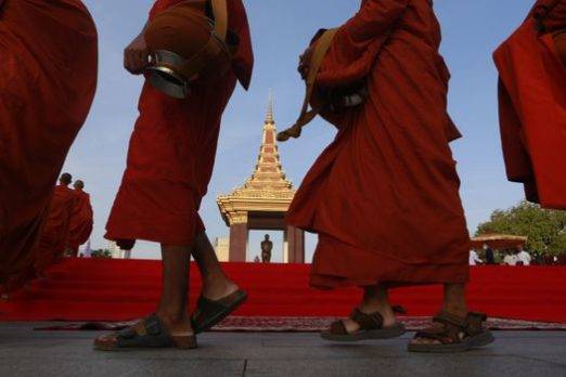 Templo tailandés se queda sin monjes: todos positivo por drogas