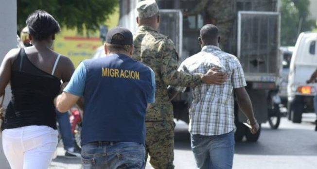 Periodista haitiana sobre deportaciones: “Es una mala manera de abordar ese problema”