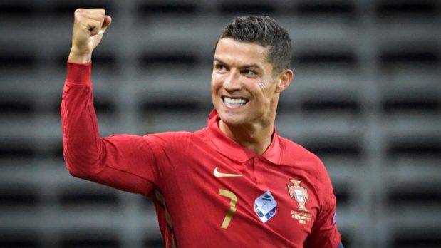 Cristiano Ronaldo, primer futbolista que marca en cinco mundiales     