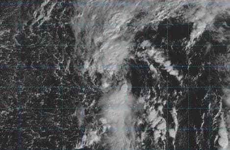 Tormenta Nicole se fortalece camino del noroeste de Bahamas y Florida
