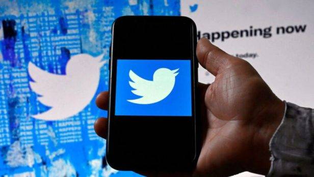 El etiquetado de Twitter desata la furia de medios públicos occidentales