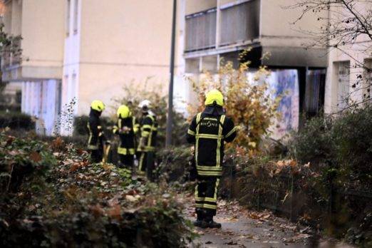 Francia: Diez muertos en incendio de vivienda 