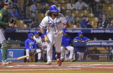 Alfaro a la ofensiva y Valdez en el box conducen a Licey contra