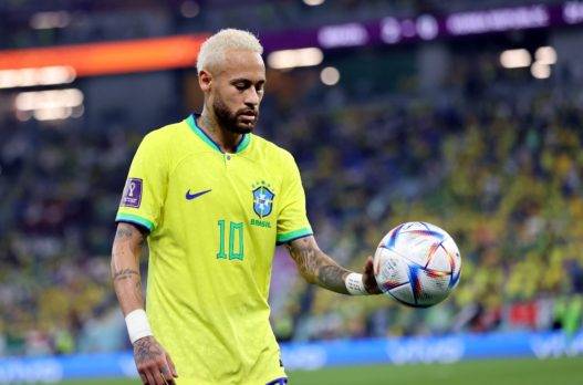 El dirigente de Brasil Tite, espera que Neymar esté recuperado de la lesión{