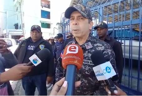 Policía no ha confirmado detención de indigente que lanzó piedra, dice Pesqueira