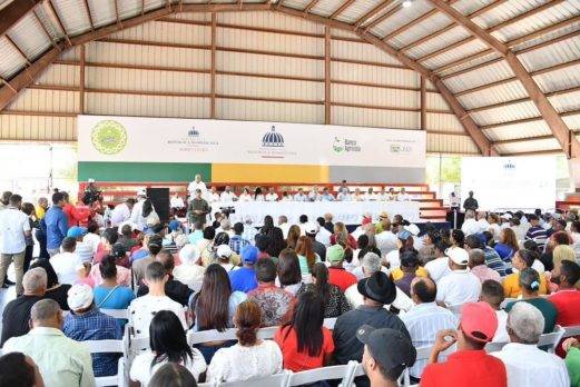 Gobierno entregará más de 600 títulos de propiedad a residentes de Manzanillo