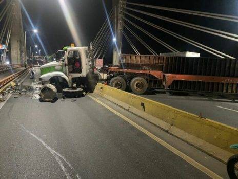Patana accidentada deja un herido en el puente Juan Bosch