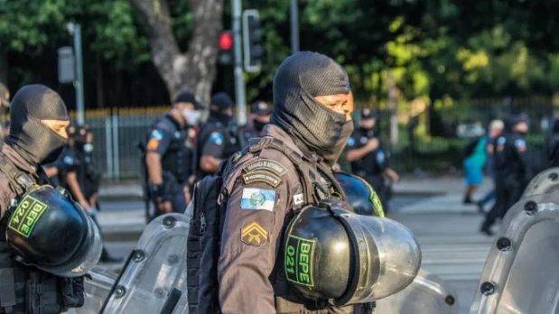 Hombre detenido con explosivo participaba en actos contra Lula