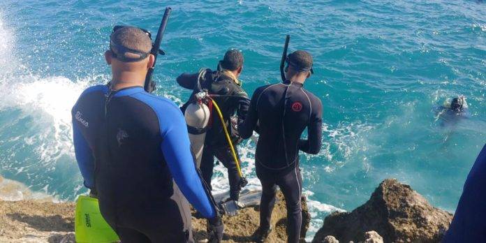 Rescatan cadáver de joven que cayó al mar Caribe