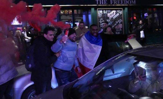 Unos 10,000 policías cuidarán a Francia por juego del Mundial