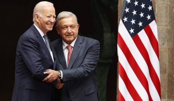 Obrador pide a Biden deje “desdén” con AL