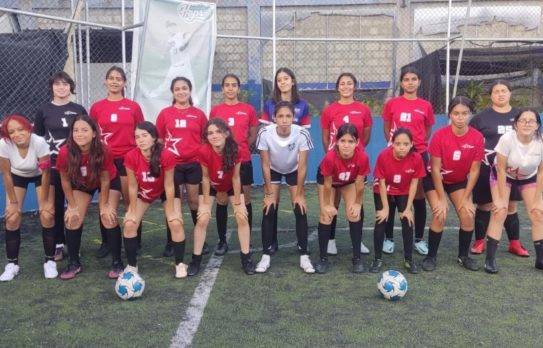 Fútbol femenino Colegio La Salle con grandes  retos 2023