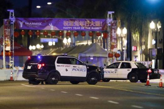 Al menos diez muertos en tiroteo cerca de Los Ángeles