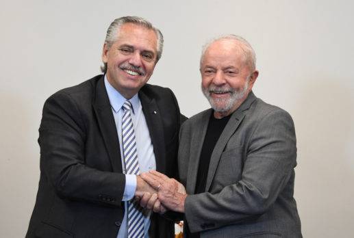 Lula inicia en Argentina agenda para «reconstruir» imagen de Brasil en el exterior