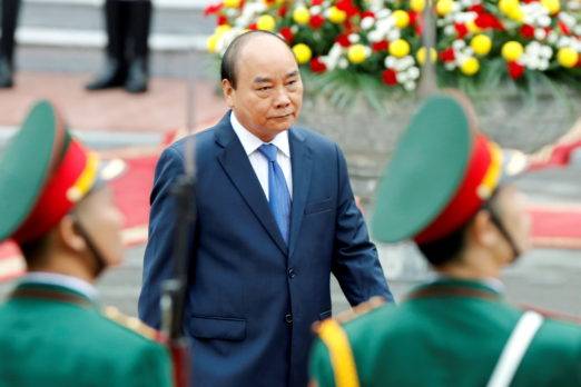 Presidente de Vietnam renuncia por escándalo de sobornos