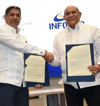 Agricultura e Infotep firman acuerdo para capacitar técnicos agro
