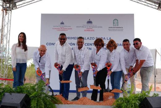 Gobierno inicia construcción de Centro de Superación en Pedernales
