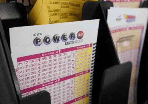 EEUU: 700 millones de dólares en juego esta noche en lotería Powerball
