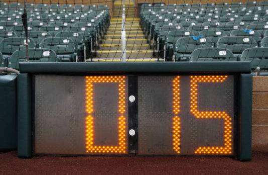 El reloj de pitcheo de MLB afectará más que solo a los lanzadores