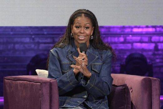 Michelle Obama llevará a un pódcast los consejos de vida de su libro￼
