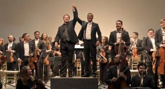 Dos orquesta en un inolvidable concierto