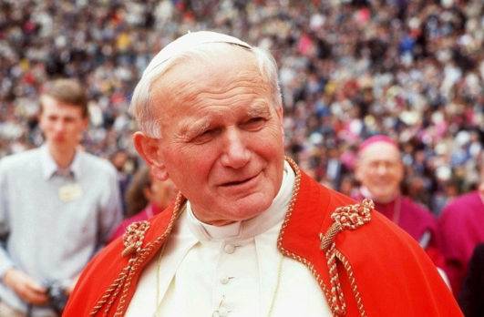 Juan Pablo II protegió a curas pedófilos, revela documental polaco