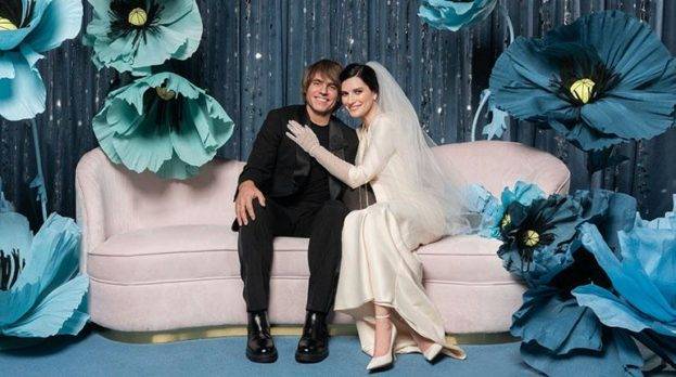 Así fue la boda de Laura Pausini y Paolo Carta tras 18 años de relación