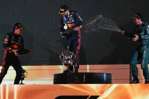 Max Verstappen gana Gran Premio de Baréin de F1