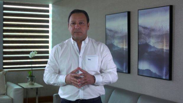 Abel Martínez dice crisis en Pasaportes es «muestra de incapacidad» y presenta solución