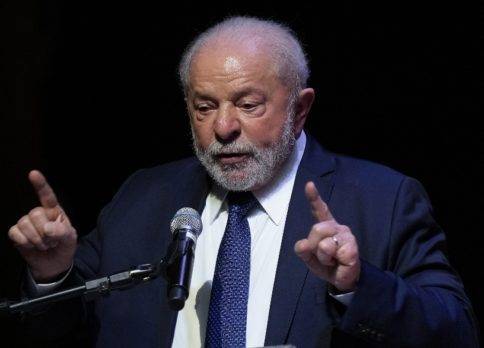 Lula invoca integración al convocar reunión de presidentes países AL