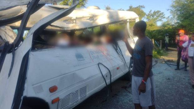Se entrega conductor de patana chocó un autobús escolar en Sabana de la Mar