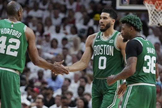 Celtics de Horford y Tatum se juegan la vida este sábado aferrados al milagro