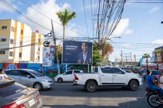 Ciudadanos promueven a Leandro Mieses como candidato a diputado por Santo Domingo Oeste