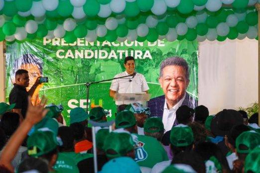 Haysel González se perfila como posible candidato a alcalde en SDE por la Fuerza del Pueblo