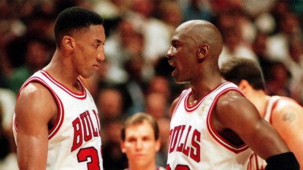 Scottie Pippen vuelve a arremeter contra Jordan: «Era un jugador horrible»