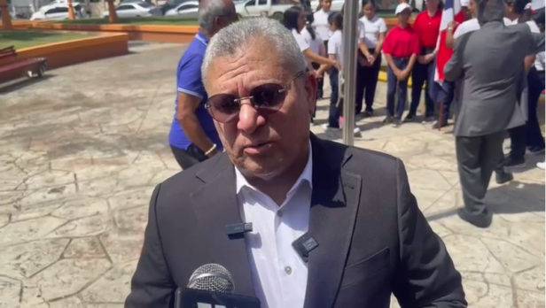 Alcalde de Moca Guarocuya Cabral renuncia del PLD; iría al PRM en próximos días