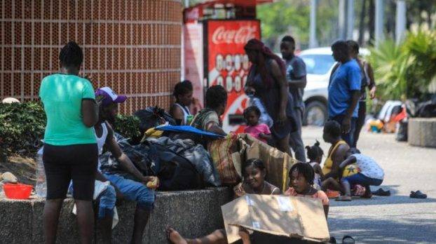 Abandonan 150 haitianos Acapulco