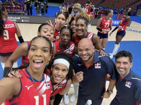 Las Reinas del Caribe logran agónico triunfo 3-2 frente a Bulgaria