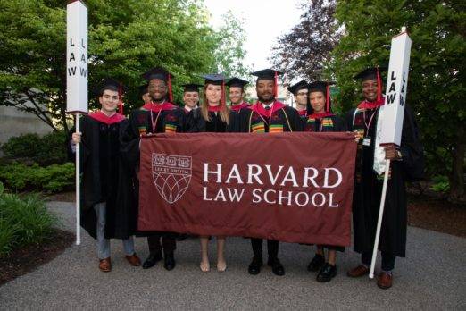 Eligen joven dominicano para pronunciar discurso en graduación de Harvard