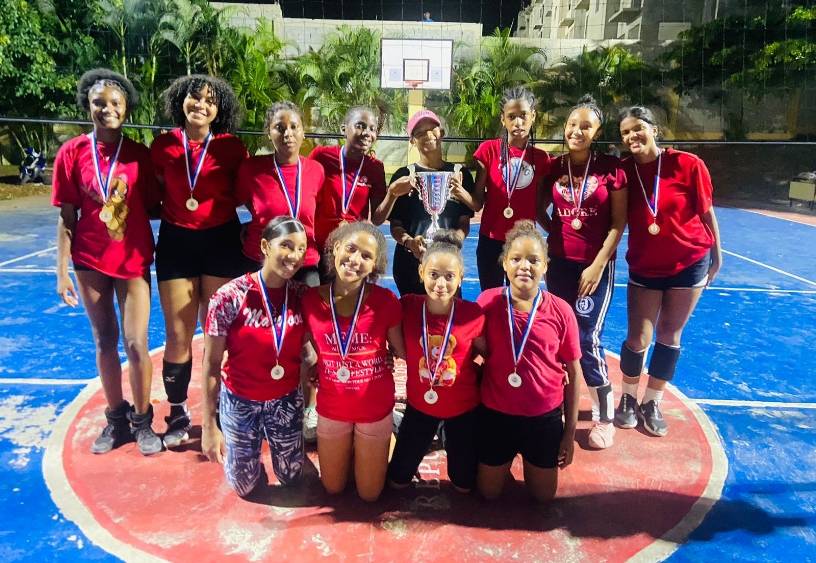 Concluye con gran éxito 4to Torneo Voleibol Femenino