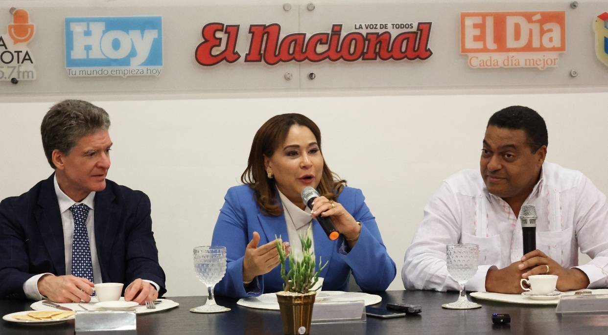 Mayra Jiménez aboga por paridad en política