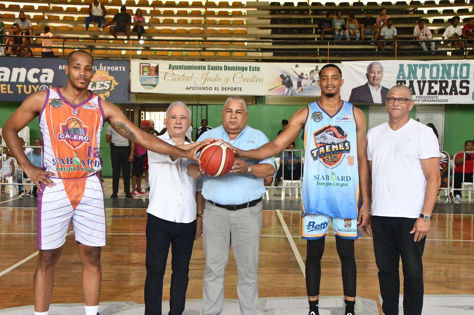 Los Mina y Trenes reinician semifinal en basket superior Provincia de Santo Domingo
