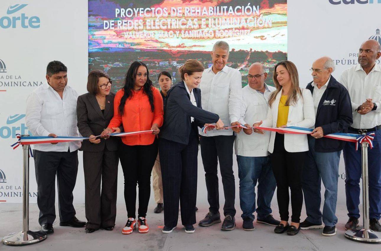 Inauguran obra eléctrica en Santiago Rodríguez y Valverde