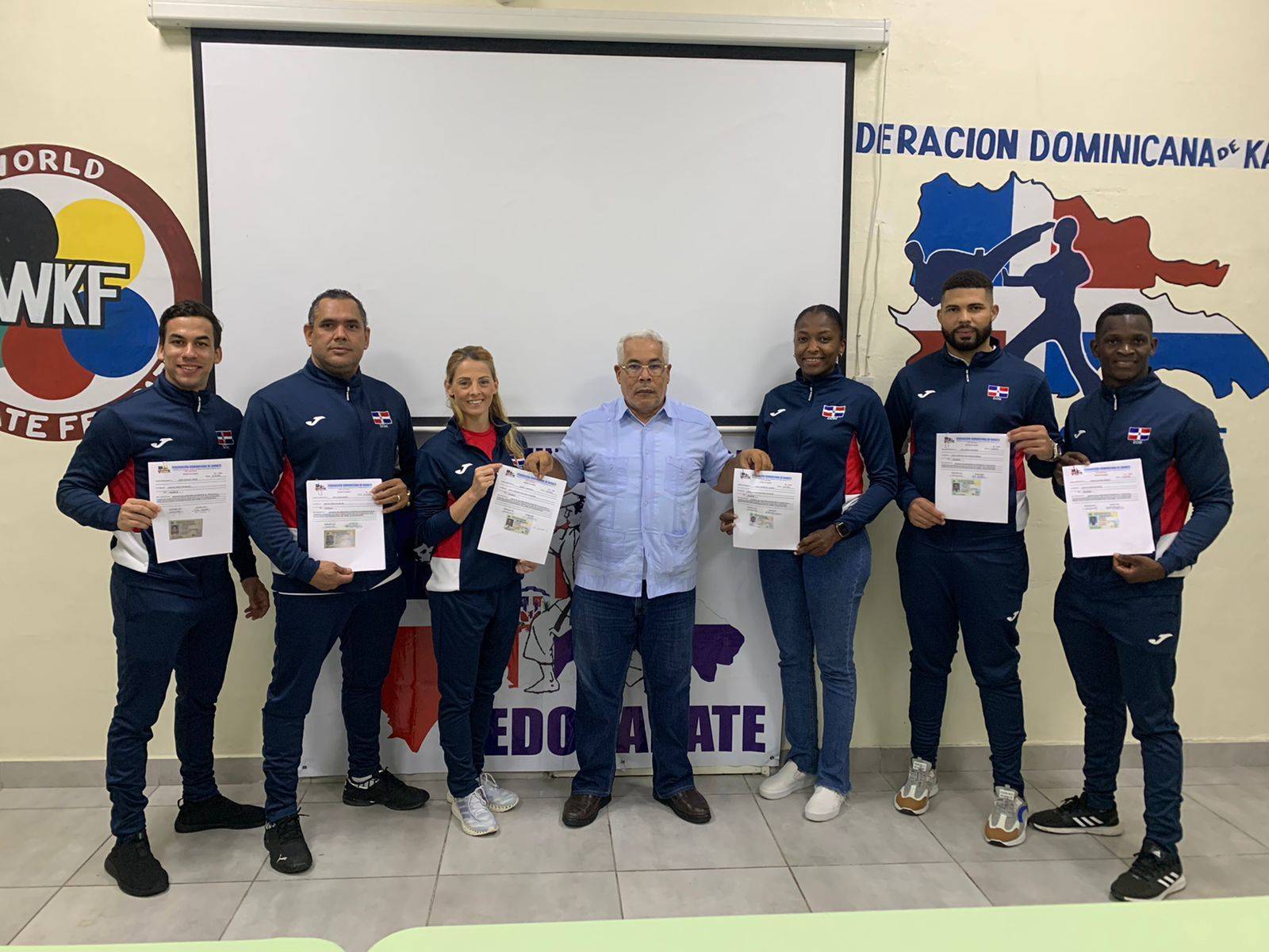 FEDOKARATE entrega 900 mil pesos a sus atletas medallistas de San Salvador