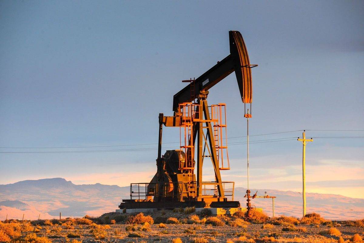 El petróleo de Texas sube 1,38 %, a 75,19 dólares el barril