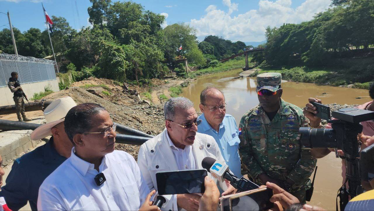 Expertos del sector agua visitan la frontera y respaldan medidas del Gobierno
